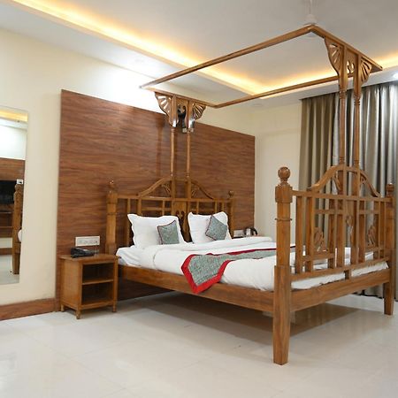 Orchha Club And Resort - Ocr Eksteriør bilde