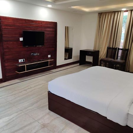 Orchha Club And Resort - Ocr Eksteriør bilde