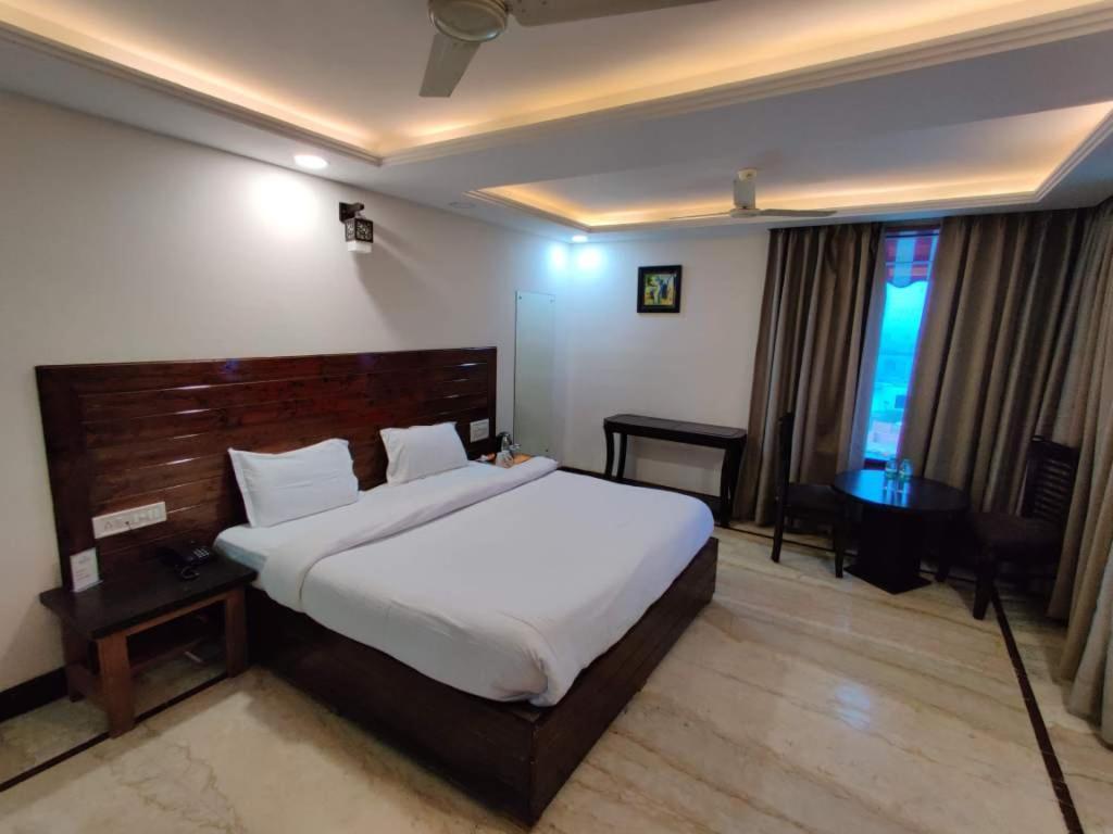 Orchha Club And Resort - Ocr Eksteriør bilde